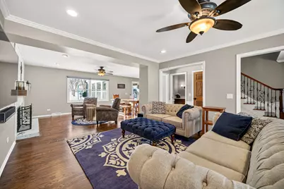 1205 Briergate Drive, Naperville, IL 60563 - Photo 8