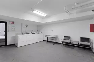 1460 W Fargo Ave, Chicago, IL 60626 - Photo 12