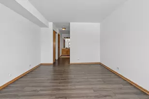 3000 Bayside Dr, Palatine, IL 60074 - Photo 14