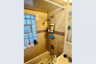 10332 S Oglesby Avenue, Chicago, IL 60617 - Photo 6