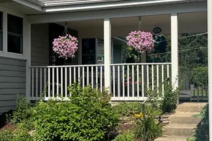 235 Cumnor Ave, Glen Ellyn, IL 60137 - Photo 4