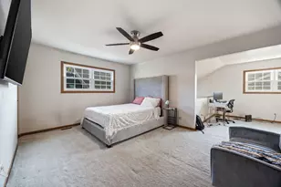 19424 Cypress Dr, Country Club Hills, IL 60478 - Photo 10