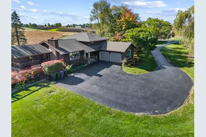 26065 S Schoolhouse Road, Manhattan, IL 60442 - Photo 1