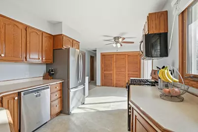 5068 N 4300 W Road, Bourbonnais, IL 60914 - Photo 12