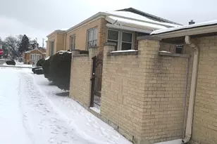 8800 S Merrill Ave, Chicago, IL 60617 - Photo 4