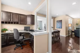 5332 Cedar Dr, Naperville, IL 60564 - Photo 6