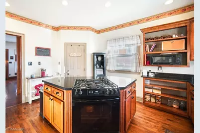 313 N Raynor Avenue, Joliet, IL 60435 - Photo 10