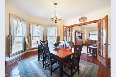 313 N Raynor Avenue, Joliet, IL 60435 - Photo 8