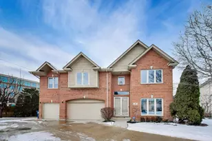 70 Spencer Ct, Deerfield, IL 60015 - Photo 1