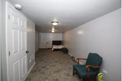 2042 Gideon Avenue, Zion, IL 60099 - Photo 12