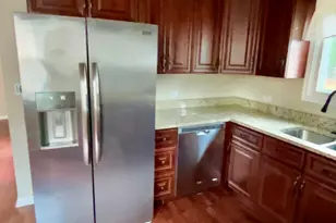 3513 Greenleaf Ave, Island Lake, IL 60042 - Photo 4