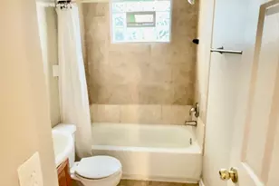 3513 Greenleaf Ave, Island Lake, IL 60042 - Photo 12