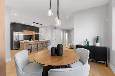 3653 W Barry Avenue #1W, Chicago, IL 60618 - Photo 8