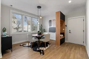 3653 W Barry Ave, Chicago, IL 60618 - Photo 2