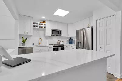 20 Peach Tree Court, Algonquin, IL 60102 - Photo 8