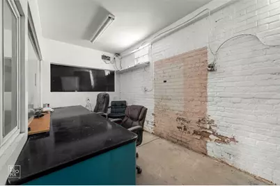 1123 W Catalpa Avenue, Chicago, IL 60640 - Photo 14