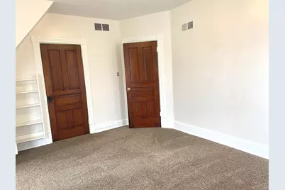 638 Leonard Avenue, Dekalb, IL 60115 - Photo 4