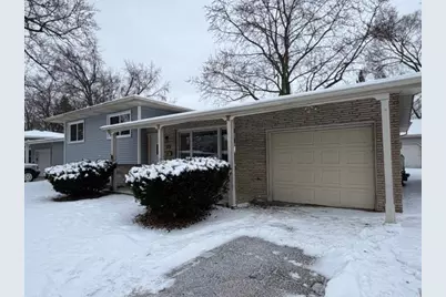 27 S Bereman Road, Montgomery, IL 60538 - Photo 2