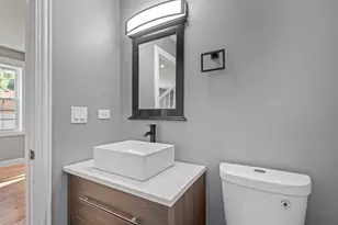 1610 S 5th Ave, Maywood, IL 60153 - Photo 16