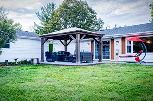 22115 Grenadier Dr, Marengo, IL 60152 - Photo 6