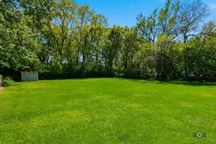 8904 Lemont Rd, Downers Grove, IL 60516 - Photo 24