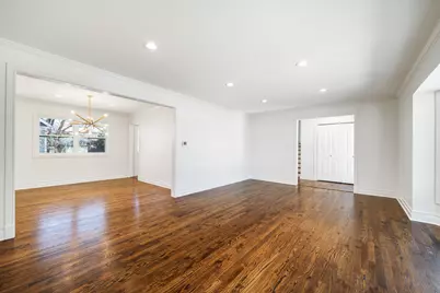 711 S 4th Avenue, Libertyville, IL 60048 - Photo 6