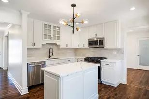 711 S 4th Ave, Libertyville, IL 60048 - Photo 10