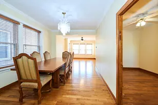 3222 W Warner Ave, Chicago, IL 60618 - Photo 2