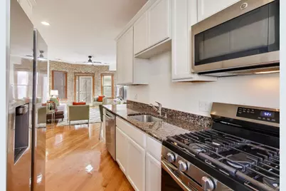 1340 W Greenleaf Avenue #2C, Chicago, IL 60626 - Photo 10