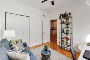 1340 W Greenleaf Ave, Chicago, IL 60626 - Photo 16