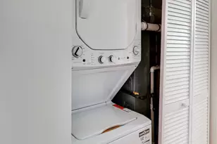 1340 W Greenleaf Ave, Chicago, IL 60626 - Photo 20