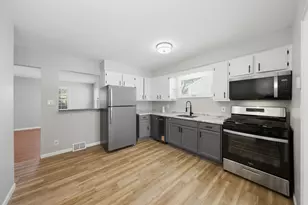 1003 Plaza Dr, Joliet, IL 60435 - Photo 10