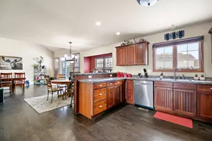 1123 Meadow Path, Manteno, IL 60950 - Photo 4