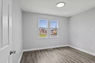 3614 Linneman St, Glenview, IL 60025 - Photo 14