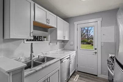 3614 Linneman Street, Glenview, IL 60025 - Photo 10