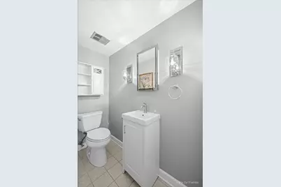 215 Lakeshore Lane, Bloomingdale, IL 60108 - Photo 16