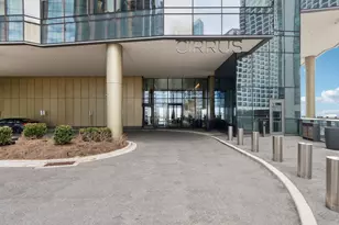 211 N Harbor Dr, Chicago, IL 60601 - Photo 2