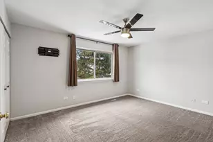 1830 Princeton Ct, Gurnee, IL 60031 - Photo 14