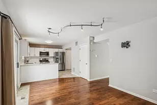 1830 Princeton Ct, Gurnee, IL 60031 - Photo 8