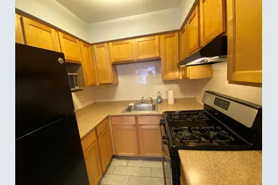 1415 W Pratt Boulevard #107, Chicago, IL 60626 - Photo 2