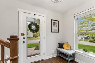 1007 Harris Rd, Grayslake, IL 60030 - Photo 4