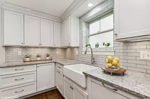 1007 Harris Rd, Grayslake, IL 60030 - Photo 8