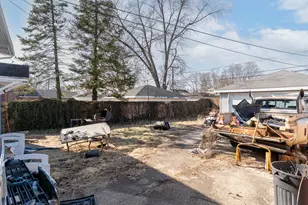 1511 Waverly Pl, Joliet, IL 60435 - Photo 10