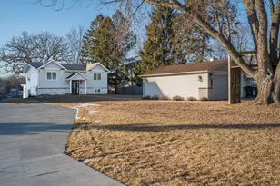 1590 Lake Holiday Dr, Lake Holiday, IL 60548 - Photo 48