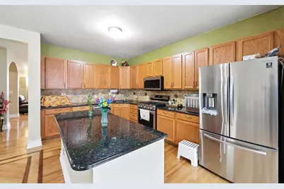 1270 Georgetown Way, Vernon Hills, IL 60061 - Photo 8