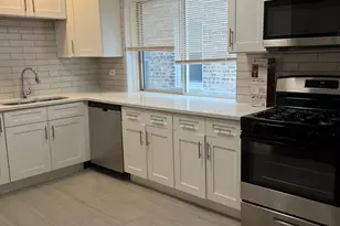 5321 W Crystal St, Chicago, IL 60651 - Photo 4