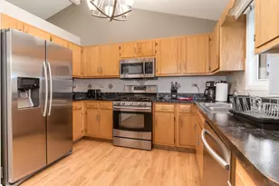 2111 Lolo Pass Dr, Plainfield, IL 60586 - Photo 6