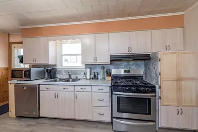 1115 Hillwood Circle, Round Lake Beach, IL 60073 - Photo 10