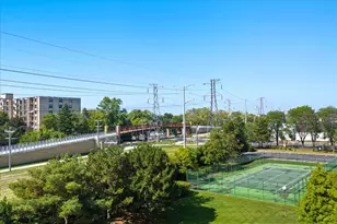 4545 W Touhy Ave, Lincolnwood, IL 60712 - Photo 20