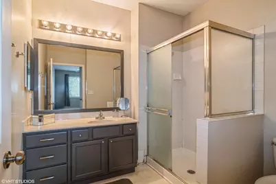 150 Hidden Pond Circle, Aurora, IL 60504 - Photo 8